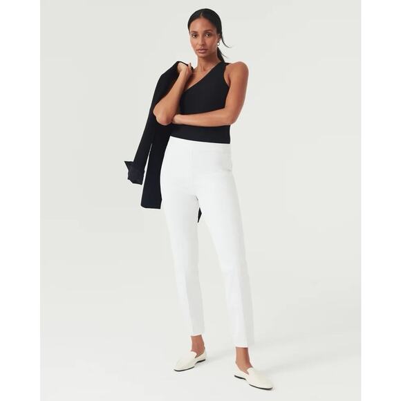 SPANX Women's On-the-Go Ankle Slim Straight Pant Pull On White M - Picture 1 of 4